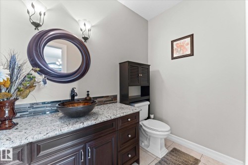 10516 158 Street Nw, Edmonton, AB - Indoor Photo Showing Bathroom