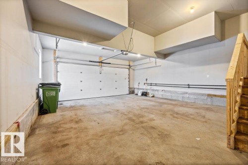 View of garage - 7515 178 Avenue, Edmonton, AB - Indoor Photo Showing Garage