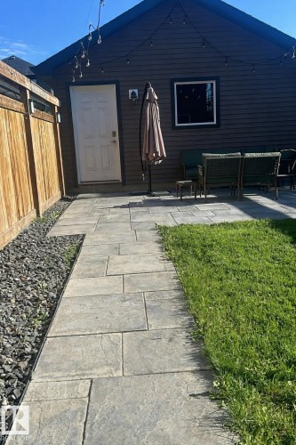 350 Desrochers Boulevard, Edmonton, AB - Outdoor