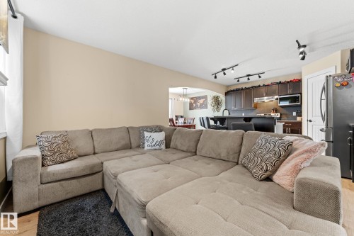 1150 35A Avenue, Edmonton, AB - Indoor Photo Showing Living Room