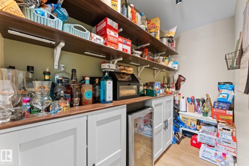 1150 35A Avenue, Edmonton, AB - Indoor