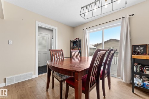 1150 35A Avenue, Edmonton, AB - Indoor Photo Showing Dining Room
