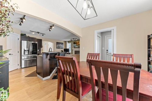 1150 35A Avenue, Edmonton, AB - Indoor Photo Showing Dining Room