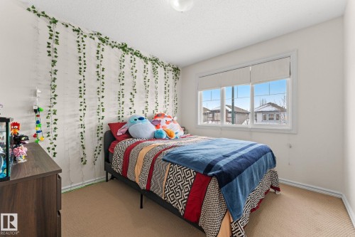 1150 35A Avenue, Edmonton, AB - Indoor Photo Showing Bedroom
