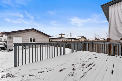 1150 35A Avenue, Edmonton, AB - Outdoor