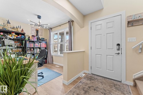 1150 35A Avenue, Edmonton, AB - Indoor Photo Showing Other Room