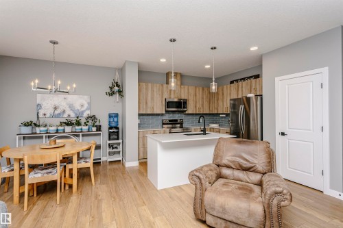 354 Genesis Villa(S), Stony Plain, AB - Indoor