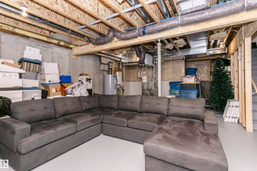 354 Genesis Villa(S), Stony Plain, AB - Indoor Photo Showing Basement