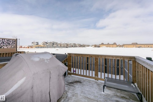 354 Genesis Villa(S), Stony Plain, AB - Outdoor