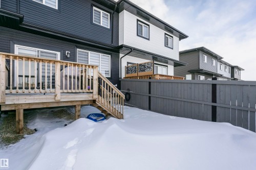 354 Genesis Villa(S), Stony Plain, AB - Outdoor