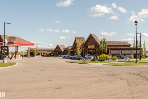 354 Genesis Villa(S), Stony Plain, AB - Outdoor