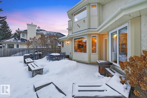 324 Wolf Ridge Point(E), Edmonton, AB - Outdoor With Exterior