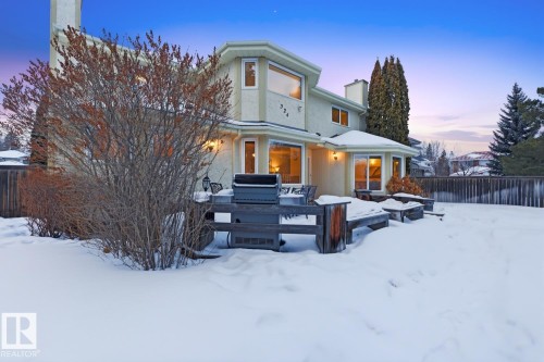 324 Wolf Ridge Point(E), Edmonton, AB - Outdoor
