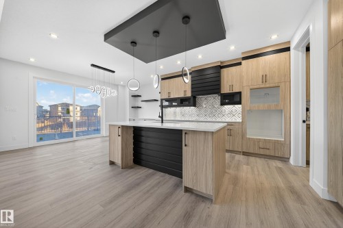 2010 Collip Crescent Sw, Edmonton, AB - Indoor Photo Showing Kitchen With Upgraded Kitchen