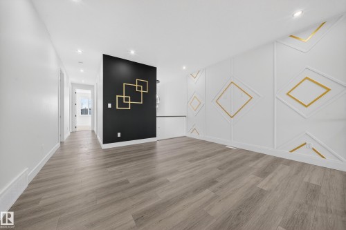 2010 Collip Crescent Sw, Edmonton, AB - Indoor Photo Showing Other Room