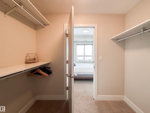 718 200 Bellerose Drive, St. Albert, AB - Indoor With Storage