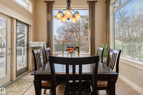 948 Hope Way, Edmonton, AB - Indoor Photo Showing Dining Room