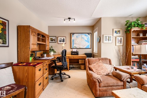 948 Hope Way, Edmonton, AB - Indoor Photo Showing Office
