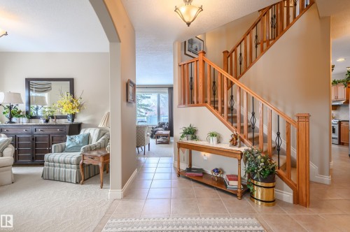 948 Hope Way, Edmonton, AB - Indoor Photo Showing Other Room