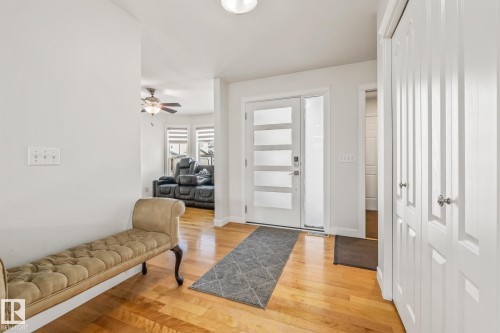 203 Bancroft Close, Edmonton, AB - Indoor Photo Showing Other Room