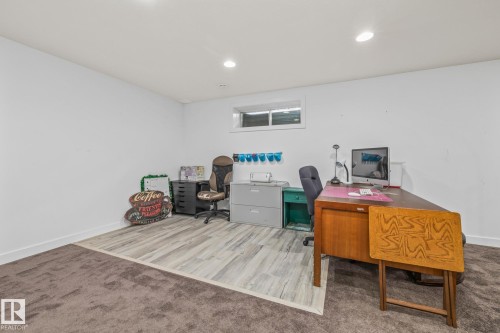 203 Bancroft Close, Edmonton, AB - Indoor
