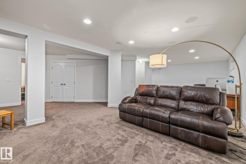 203 Bancroft Close, Edmonton, AB - Indoor