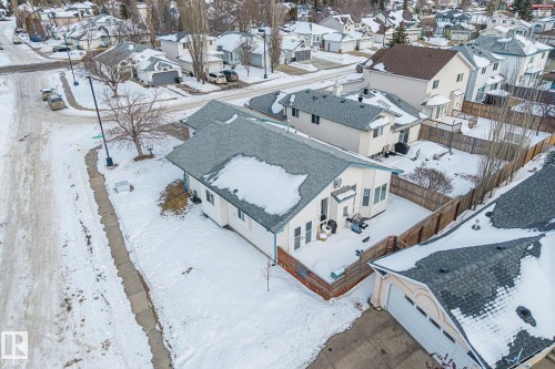 203 Bancroft Close, Edmonton, AB - Outdoor