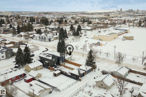 15321 110 Avenue, Edmonton, AB - Outdoor With View