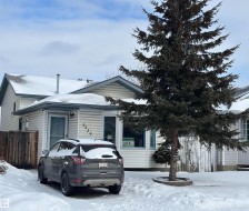 3520 44 Avenue NW  Edmonton, AB T6L 6K5
