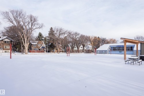 View of snowy yard - 407 8149 111 St S, Edmonton, AB - Outdoor