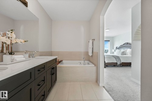 6417 66 Street, Beaumont, AB - Indoor Photo Showing Bathroom