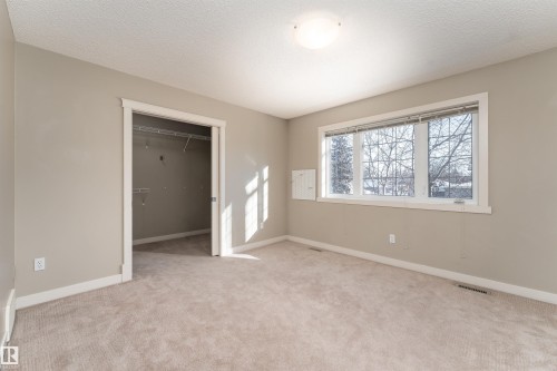 10904 72 Avenue, Edmonton, AB - Indoor Photo Showing Other Room
