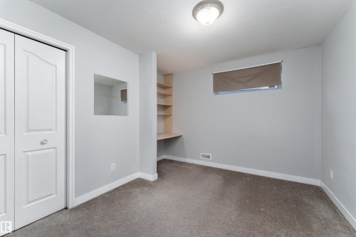 10904 72 Avenue, Edmonton, AB - Indoor Photo Showing Other Room