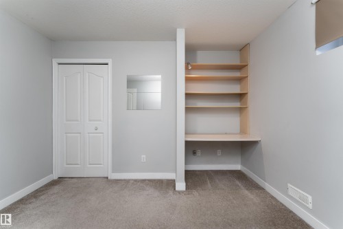 10904 72 Avenue, Edmonton, AB - Indoor