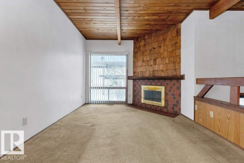 536 Lee Ridge Road, Edmonton, AB - Indoor With Fireplace