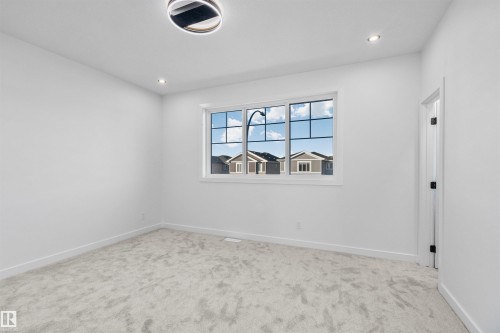 330 Roberts Wynd, Leduc, AB - Indoor Photo Showing Other Room