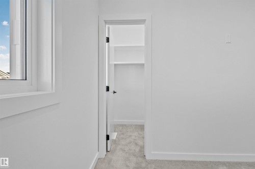 330 Roberts Wynd, Leduc, AB - Indoor Photo Showing Other Room