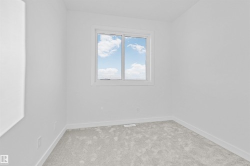 330 Roberts Wynd, Leduc, AB - Indoor Photo Showing Other Room