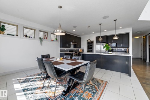 3695 Allan Drive, Edmonton, AB - Indoor