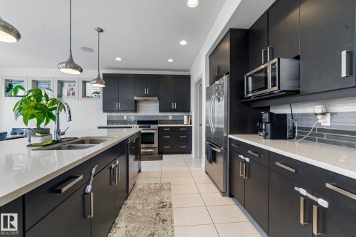 3695 Allan Drive, Edmonton, AB - Indoor Photo Showing Kitchen With Double Sink With Upgraded Kitchen
