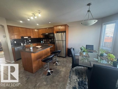 106 Brintnell Boulevard Nw, Edmonton, AB - Indoor Photo Showing Kitchen