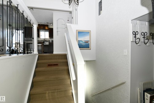 5012 54 Avenue, Leduc, AB - Indoor Photo Showing Other Room