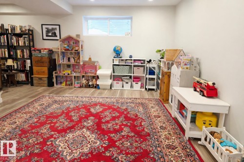 2151 28 Street, Edmonton, AB - Indoor Photo Showing Other Room