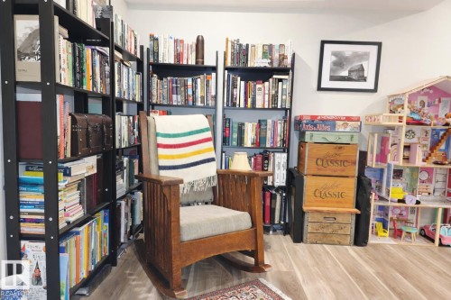 2151 28 Street, Edmonton, AB - Indoor