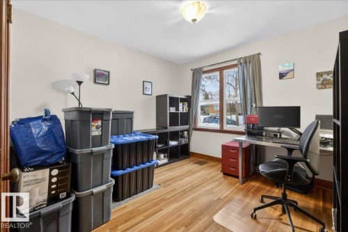 11234 68 Street, Edmonton, AB - Indoor Photo Showing Office