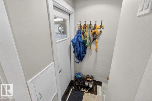 11234 68 Street, Edmonton, AB - Indoor Photo Showing Other Room