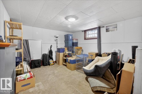 11234 68 Street, Edmonton, AB - Indoor
