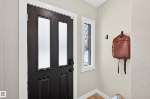 11330 67 Street, Edmonton, AB - Indoor Photo Showing Other Room