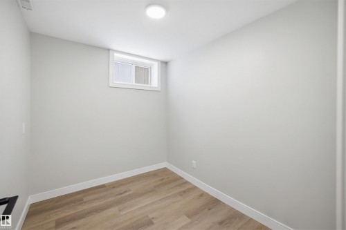 11330 67 Street, Edmonton, AB - Indoor Photo Showing Other Room