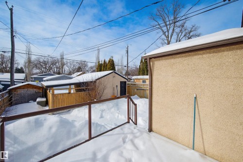 11330 67 Street, Edmonton, AB - Outdoor With Exterior